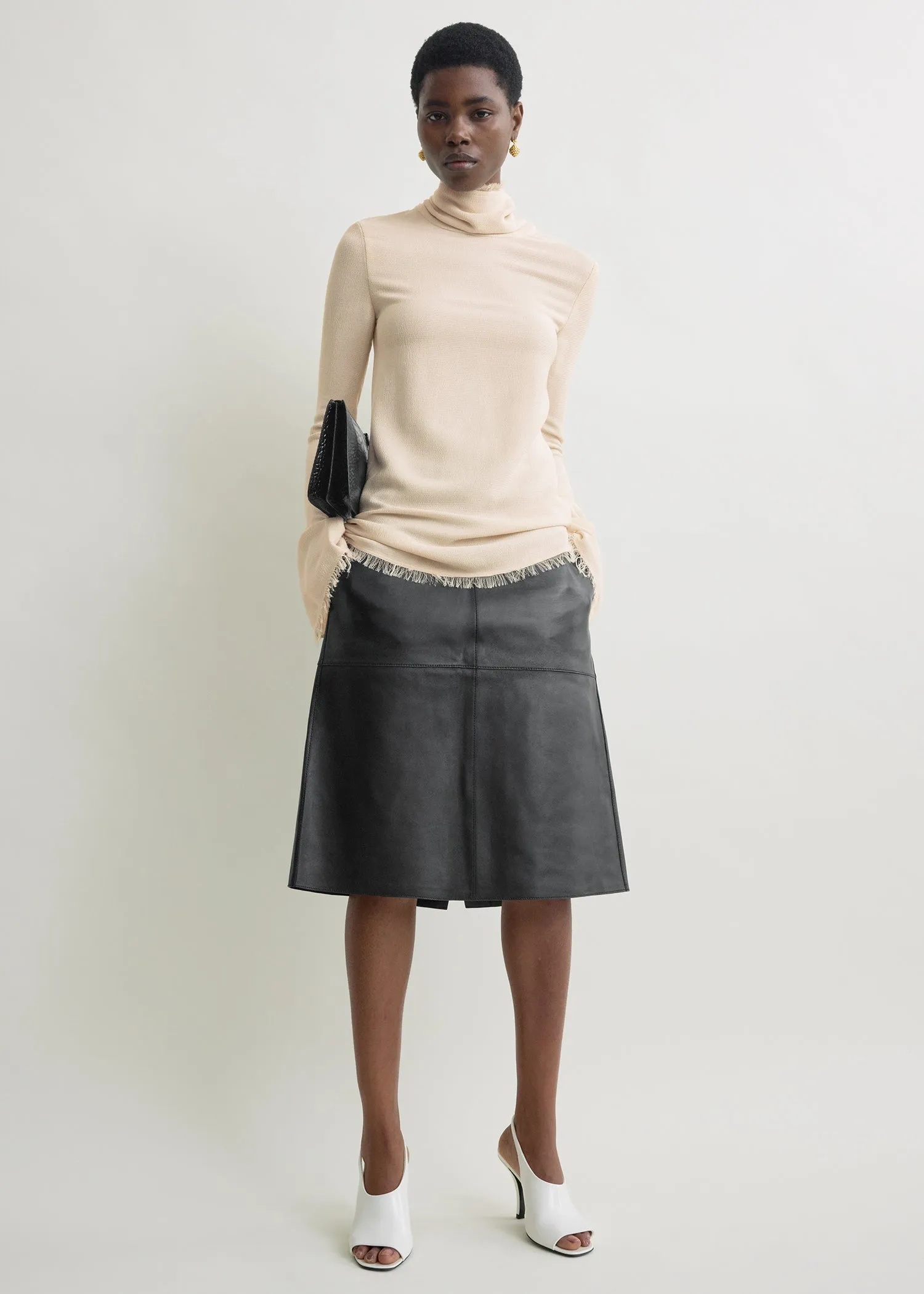 Frayed-edge slim top stone sold by Toteme product image thumbnail 2