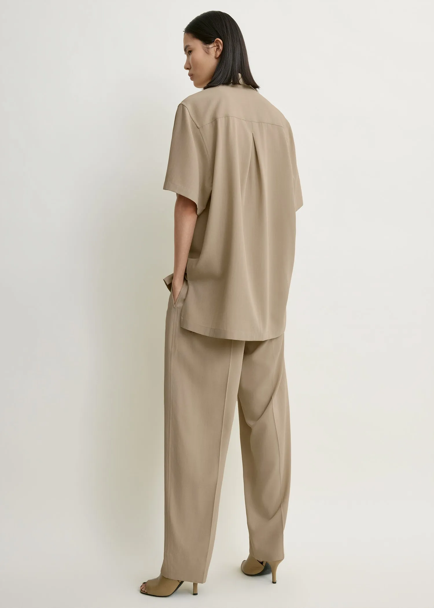 Fluid polo shirt overcast beige sold by Toteme product image thumbnail 2