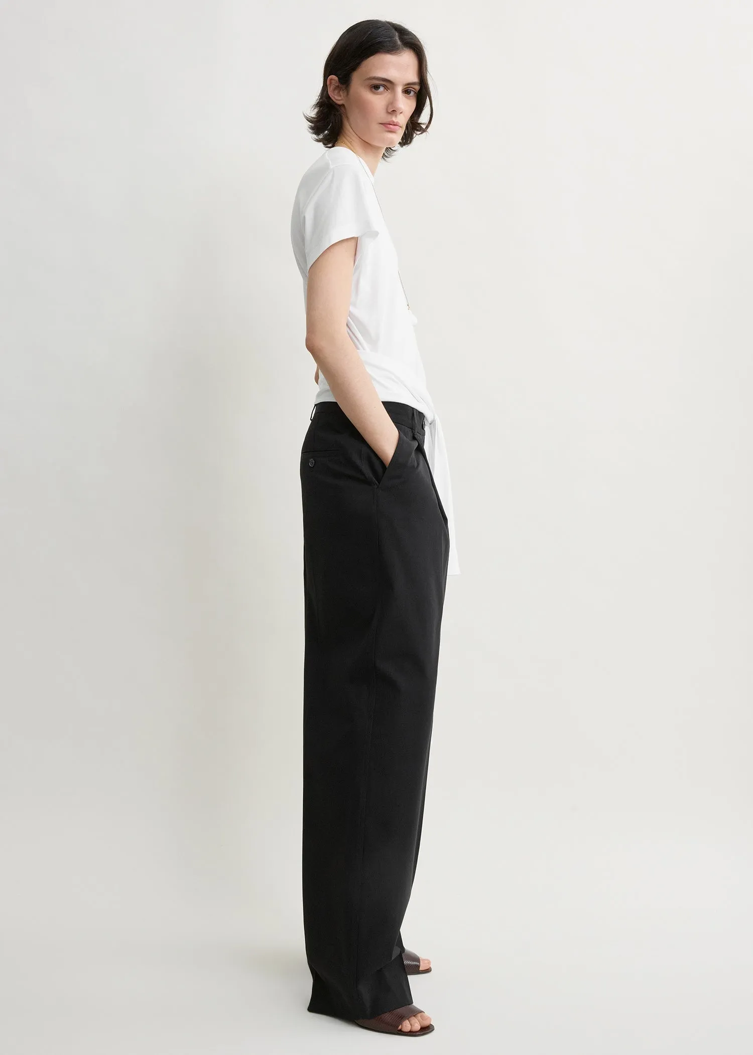 Single pleat cotton trousers black sold by Toteme product image thumbnail 2