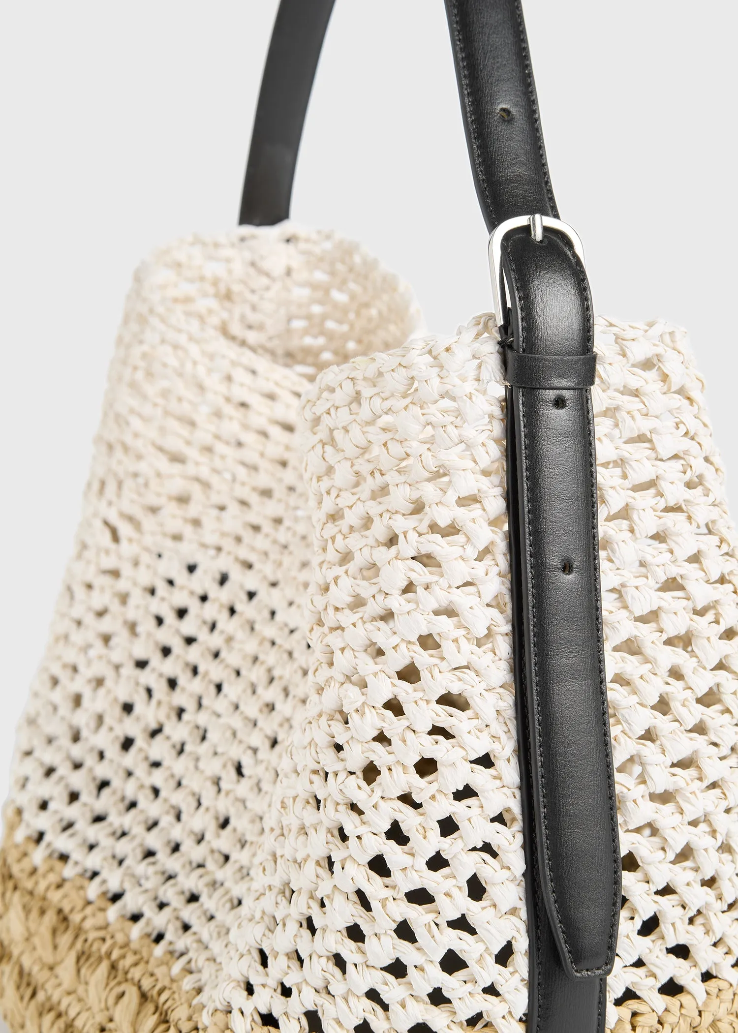 Medium belted paper raffia tote ecru/vanilla sold by Toteme product image thumbnail 4