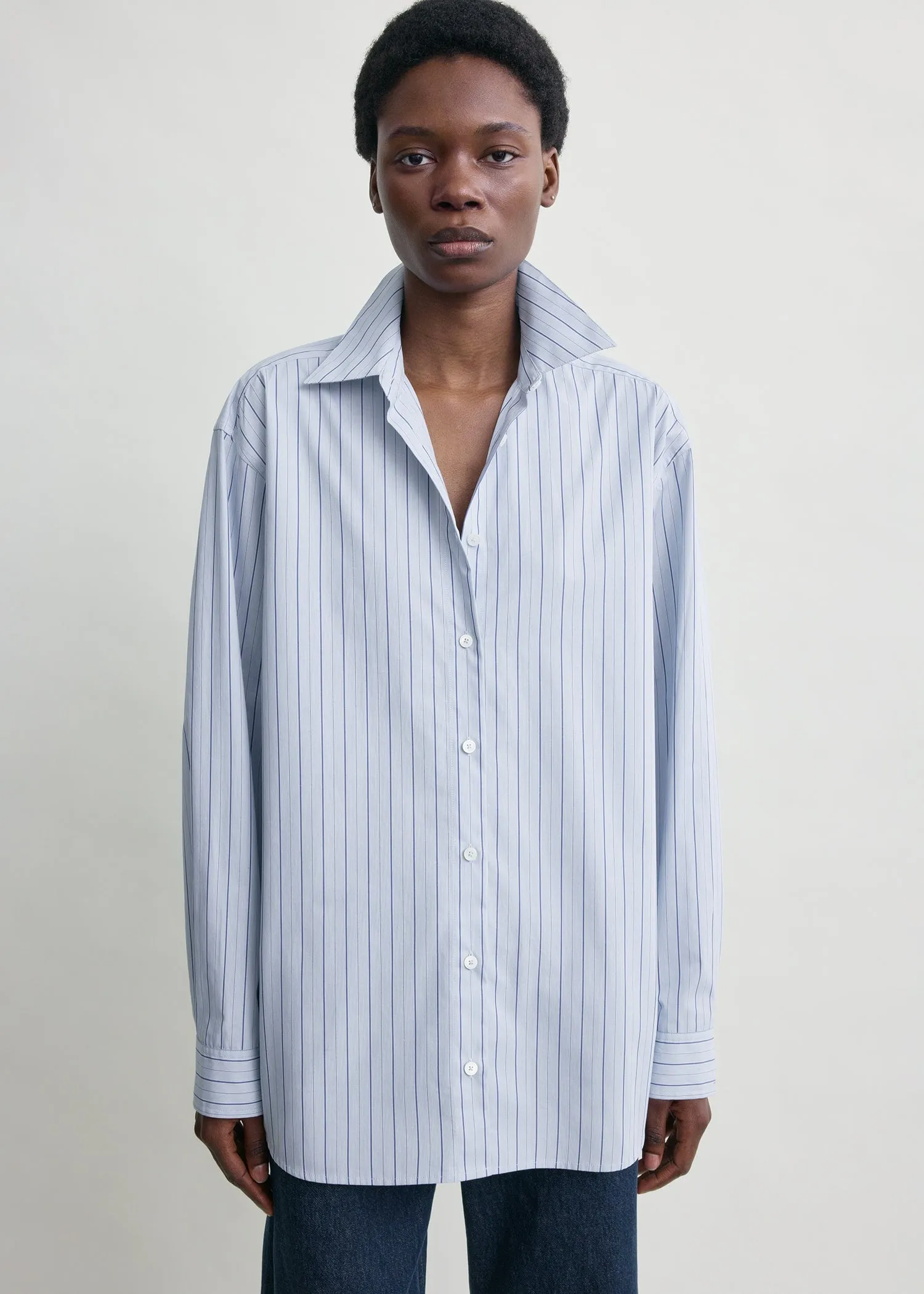 Classic stripe shirt ice/azure sold by Toteme product image thumbnail 5