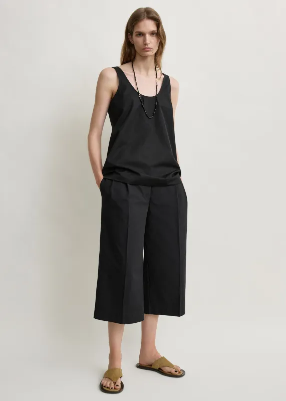 Cropped trousers black made by Toteme