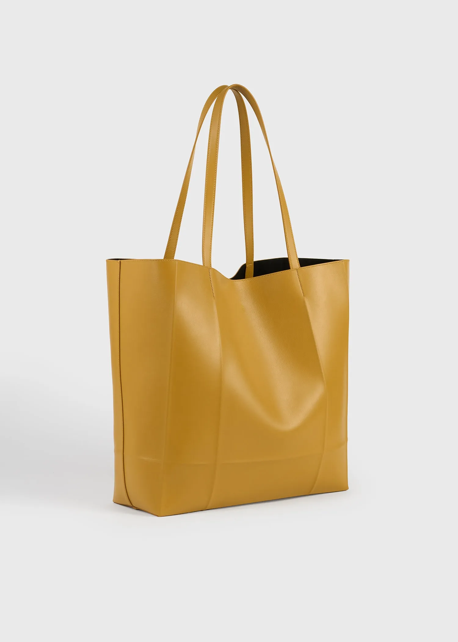 Roam leather tote manuka sold by Toteme product image thumbnail 4