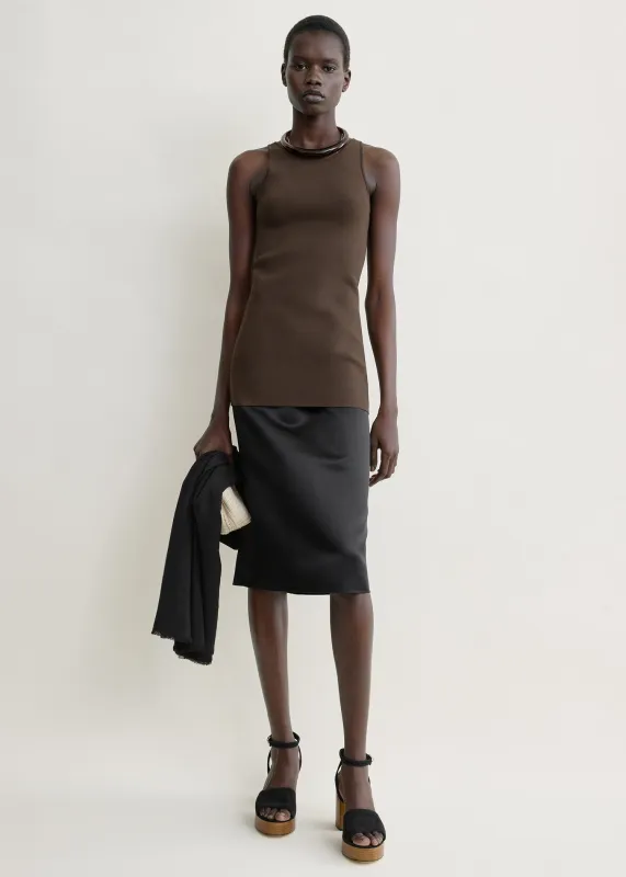 Classic compact knit tank walnut made by Toteme