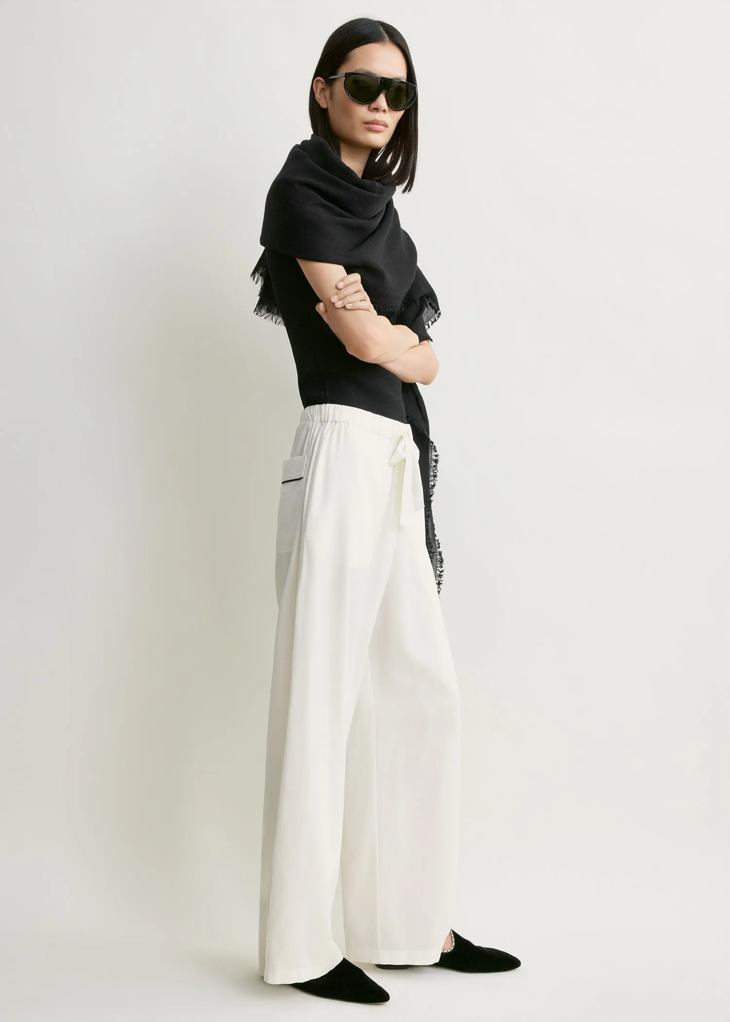 Piped silk trousers off-white sold by Toteme product image thumbnail 2