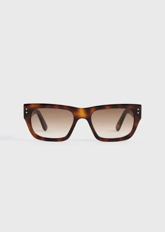 Voyager sunglasses dark havana made by Toteme