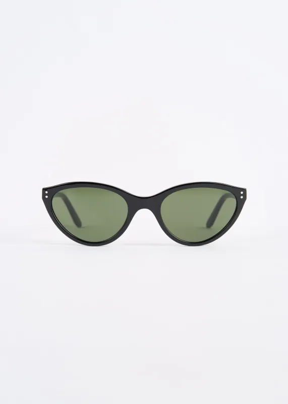 Cateye sunglasses black made by Toteme