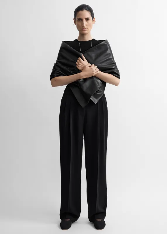 Double-pleat fluid trousers black made by Toteme