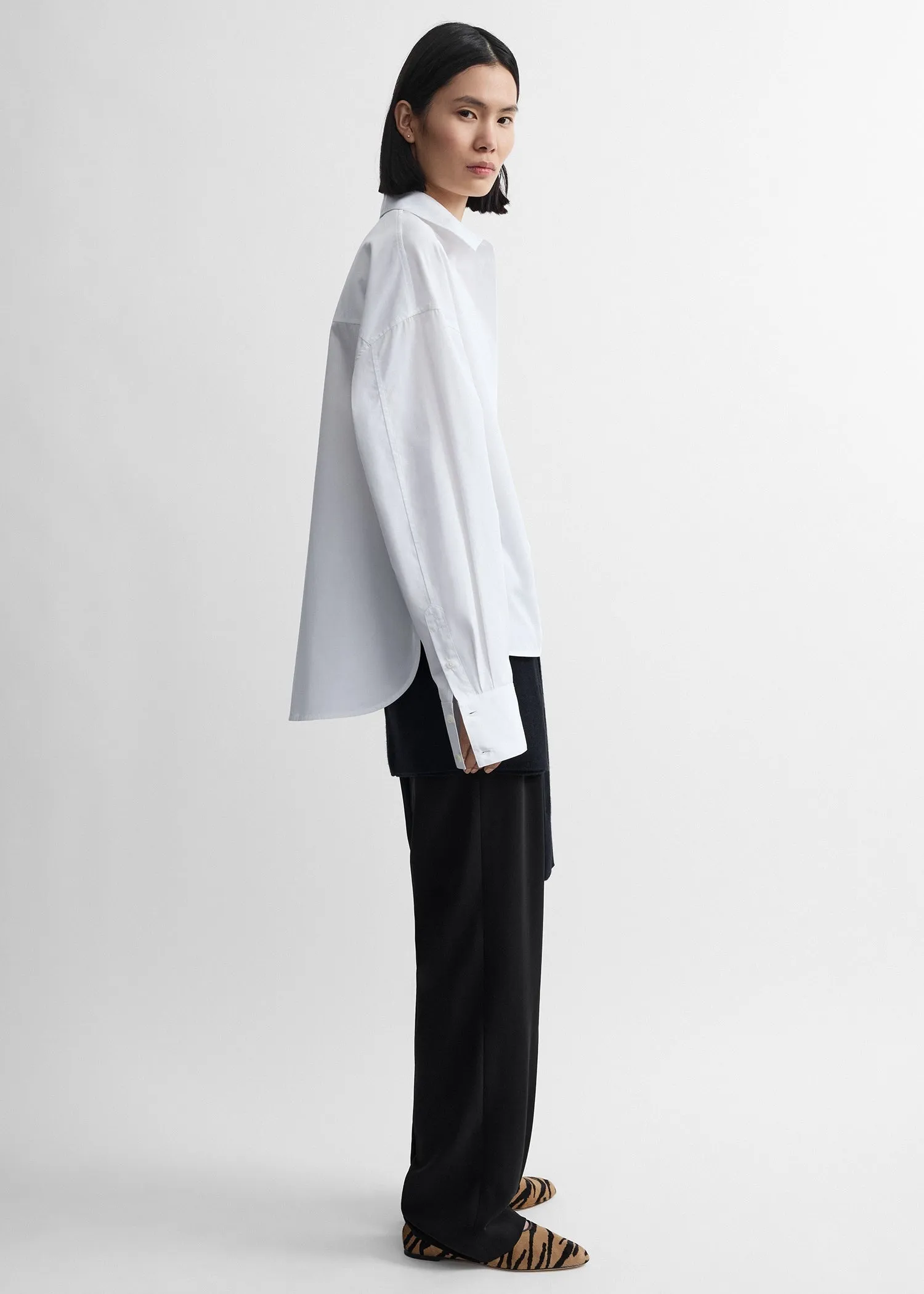 Boxy poplin shirt white sold by Toteme product image thumbnail 2