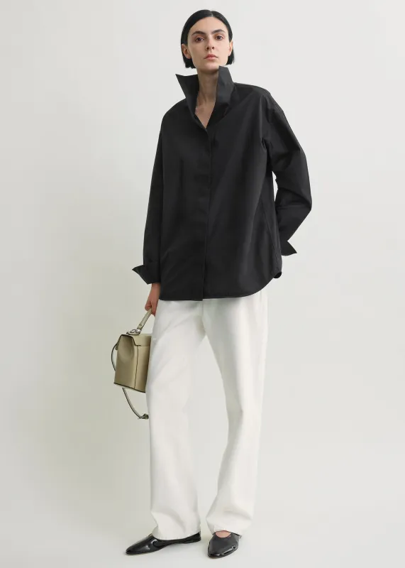 Sharp poplin shirt black made by Toteme