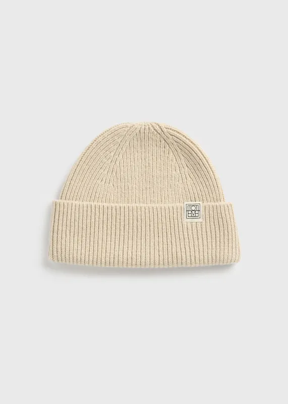 Rib cashmere beanie ecru made by Toteme