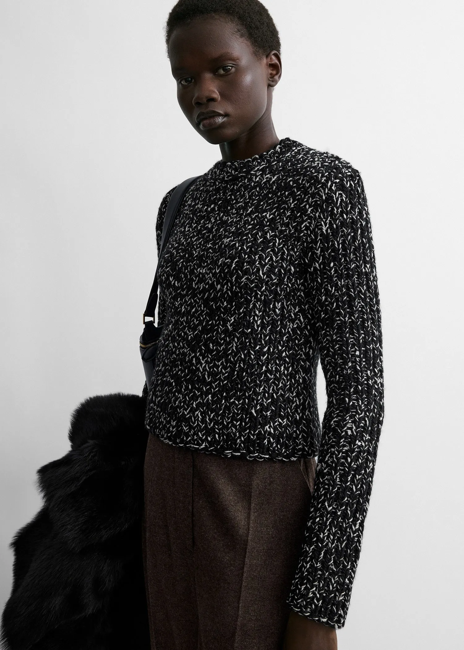 Wool silk crew neck black/ecru sold by Toteme product image thumbnail 4