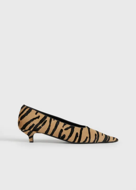 Sharp pony hair kitten pumps tiger made by Toteme
