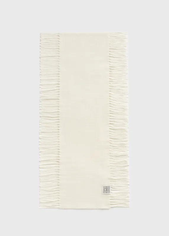 Cashmere tassel scarf off-white made by Toteme