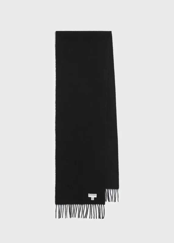 Wool scarf black made by Toteme