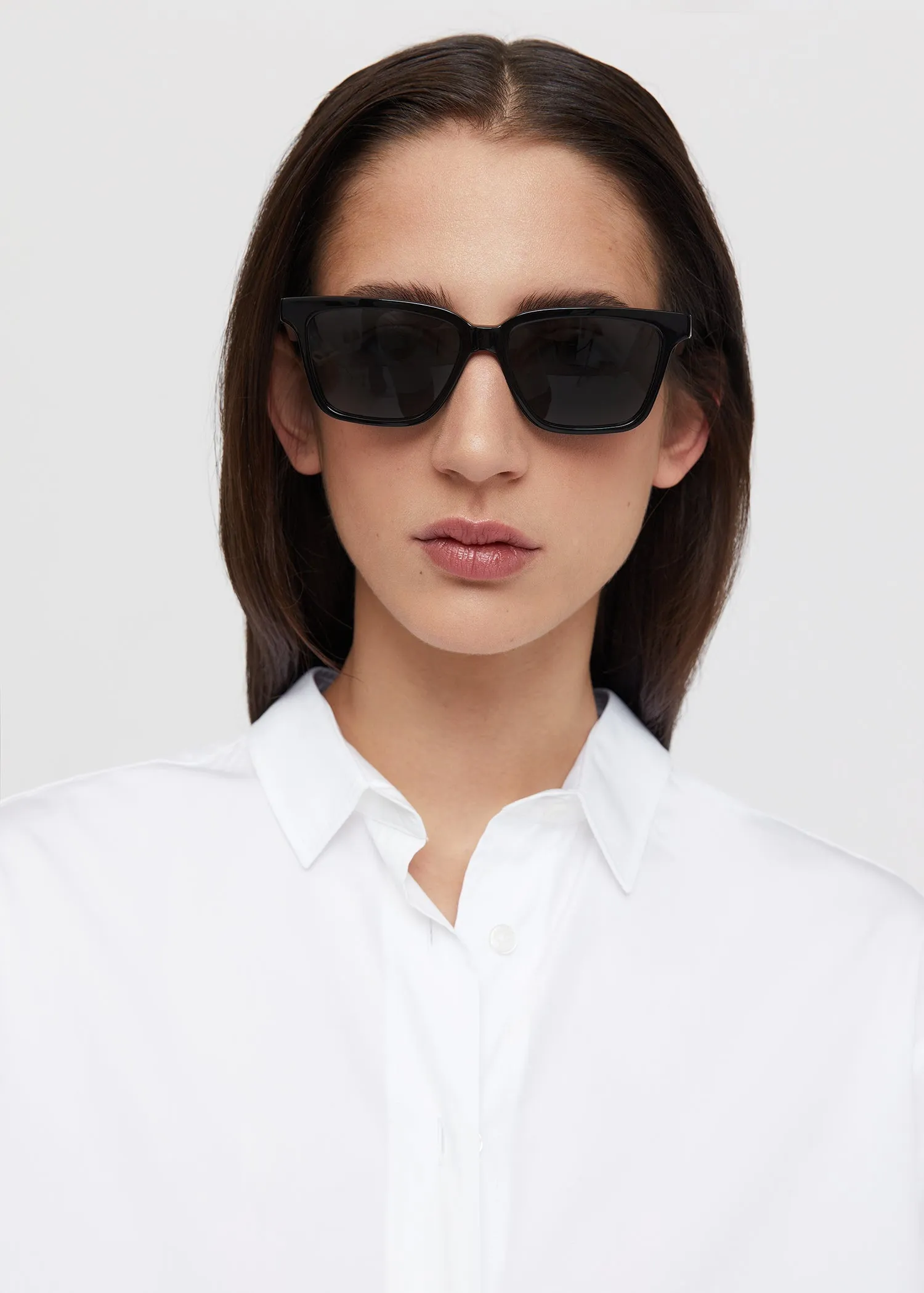 Square sunglasses black sold by Toteme product image thumbnail 2