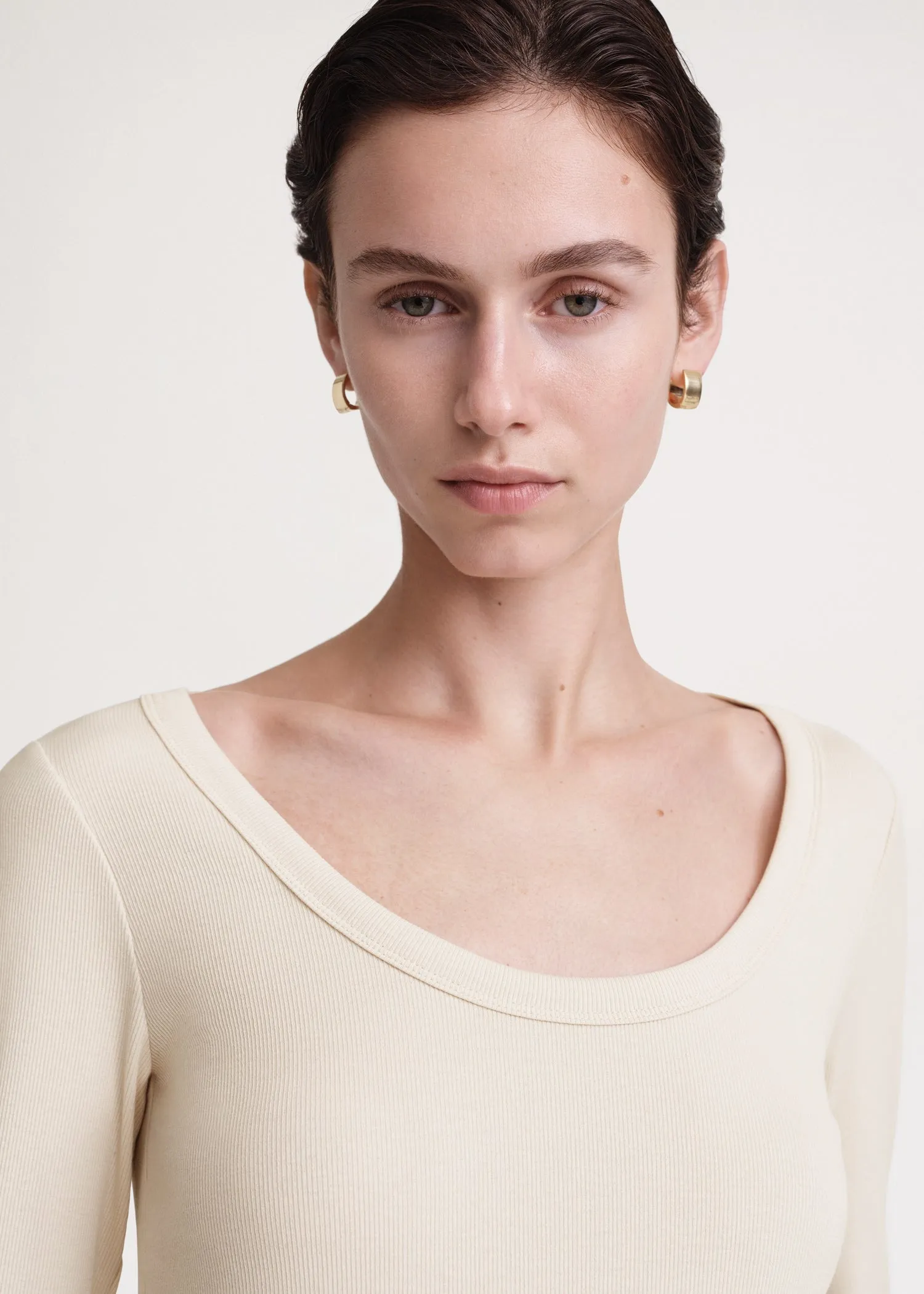 Classic rib top pearl sold by Toteme product image thumbnail 4