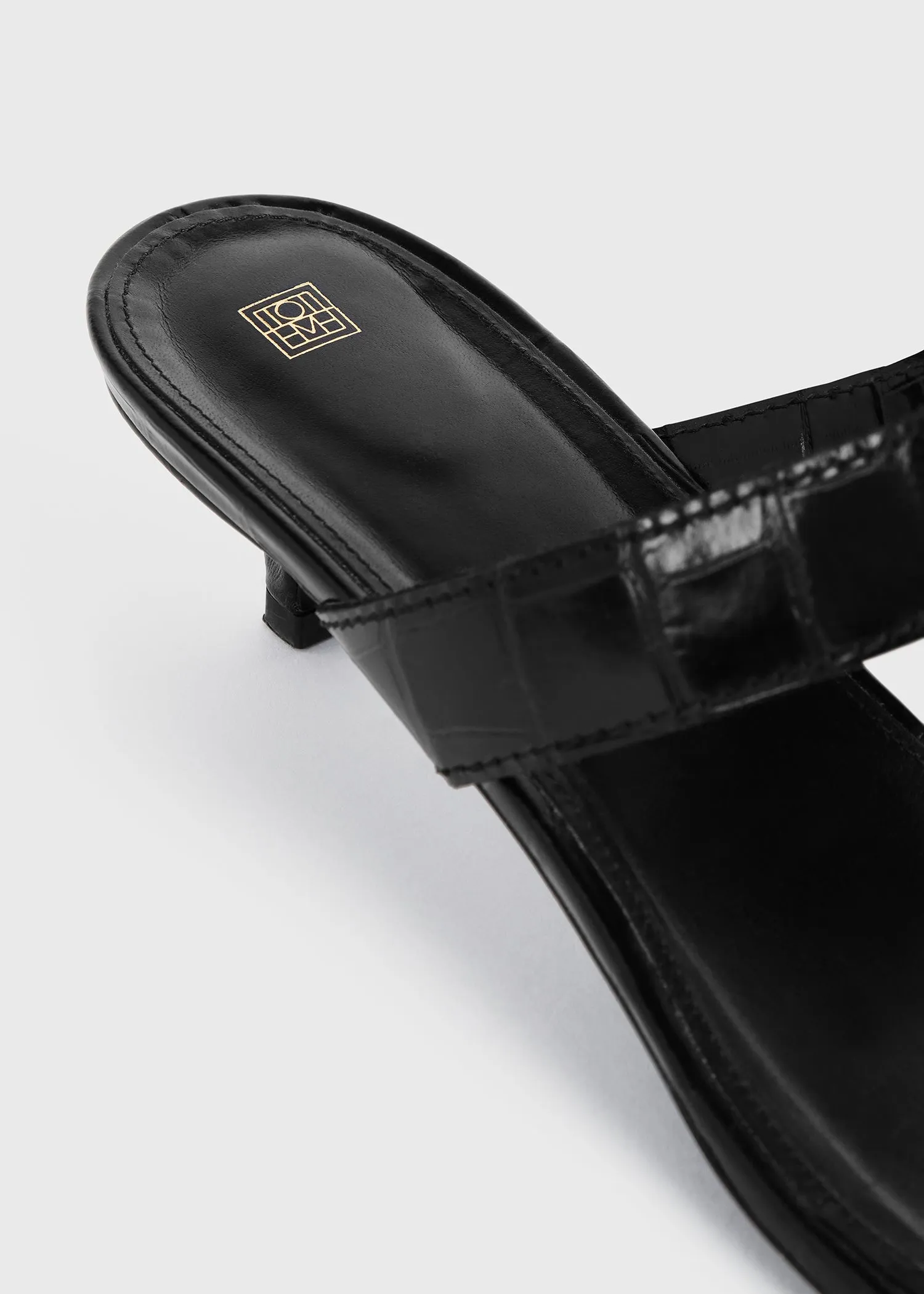 The Belted Croco Flip-Flop Heel black sold by Toteme product image thumbnail 5