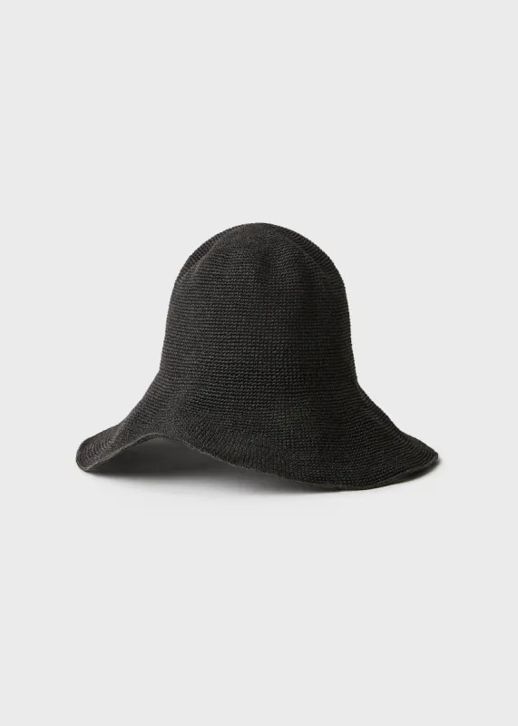Paper straw hat black sold by Toteme