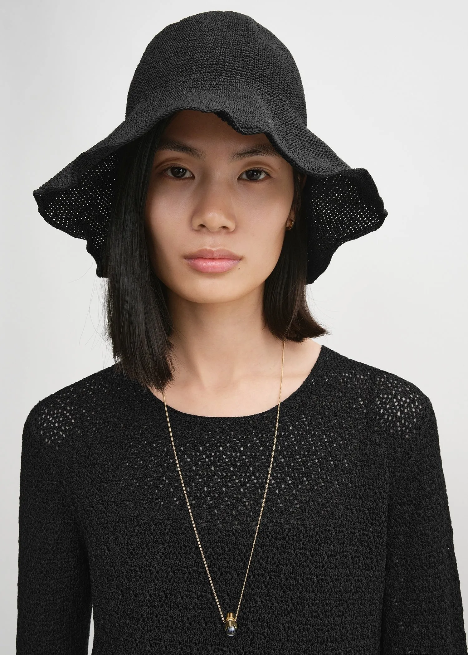 Paper straw hat black sold by Toteme product image thumbnail 2