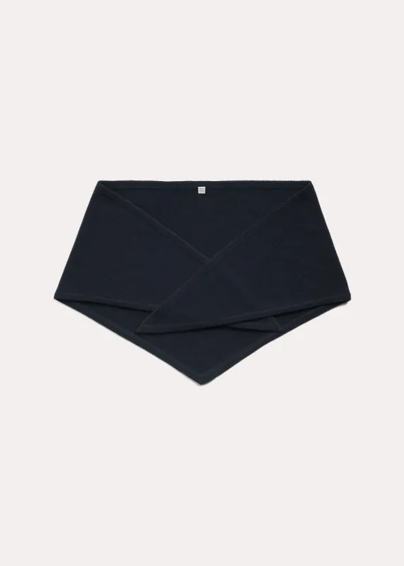 Triangle cashmere scarf navy sold by Toteme