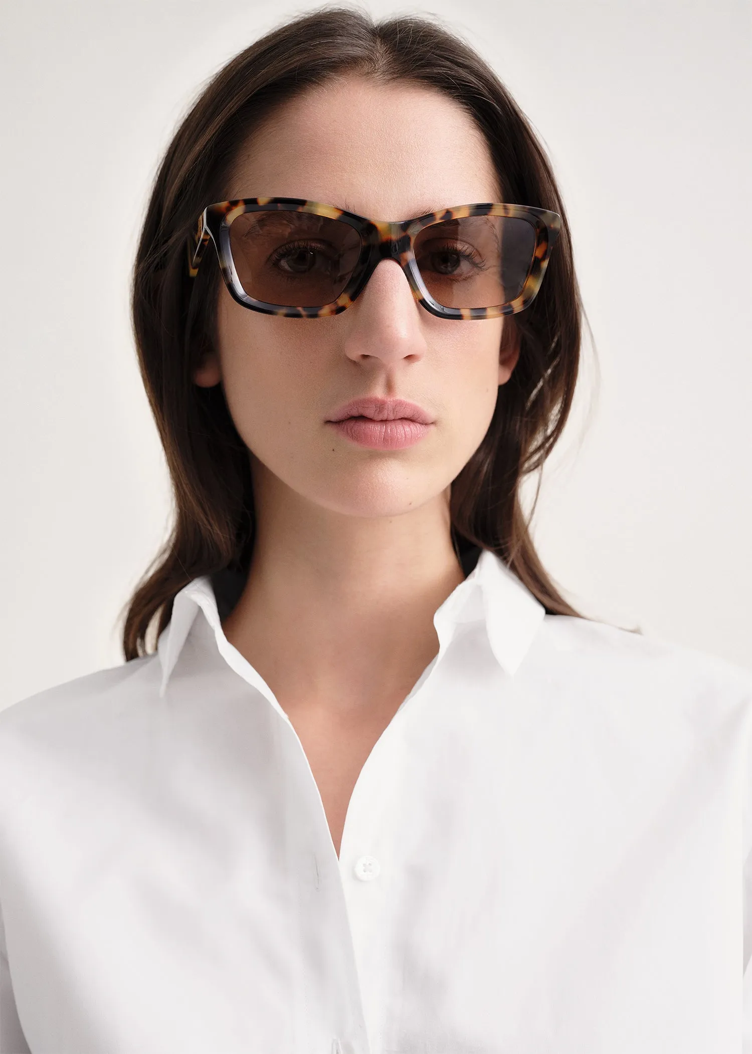 Classic sunglasses tortoise sold by Toteme product image thumbnail 2