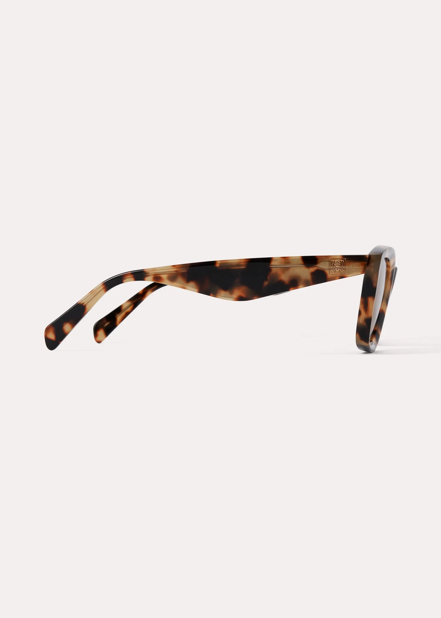 Classic sunglasses tortoise sold by Toteme product image thumbnail 4