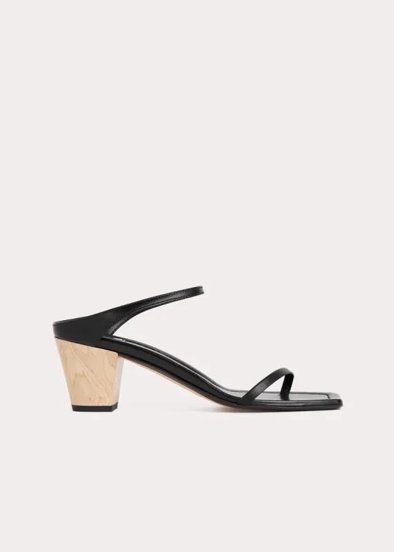The City Sandal black sold by Toteme