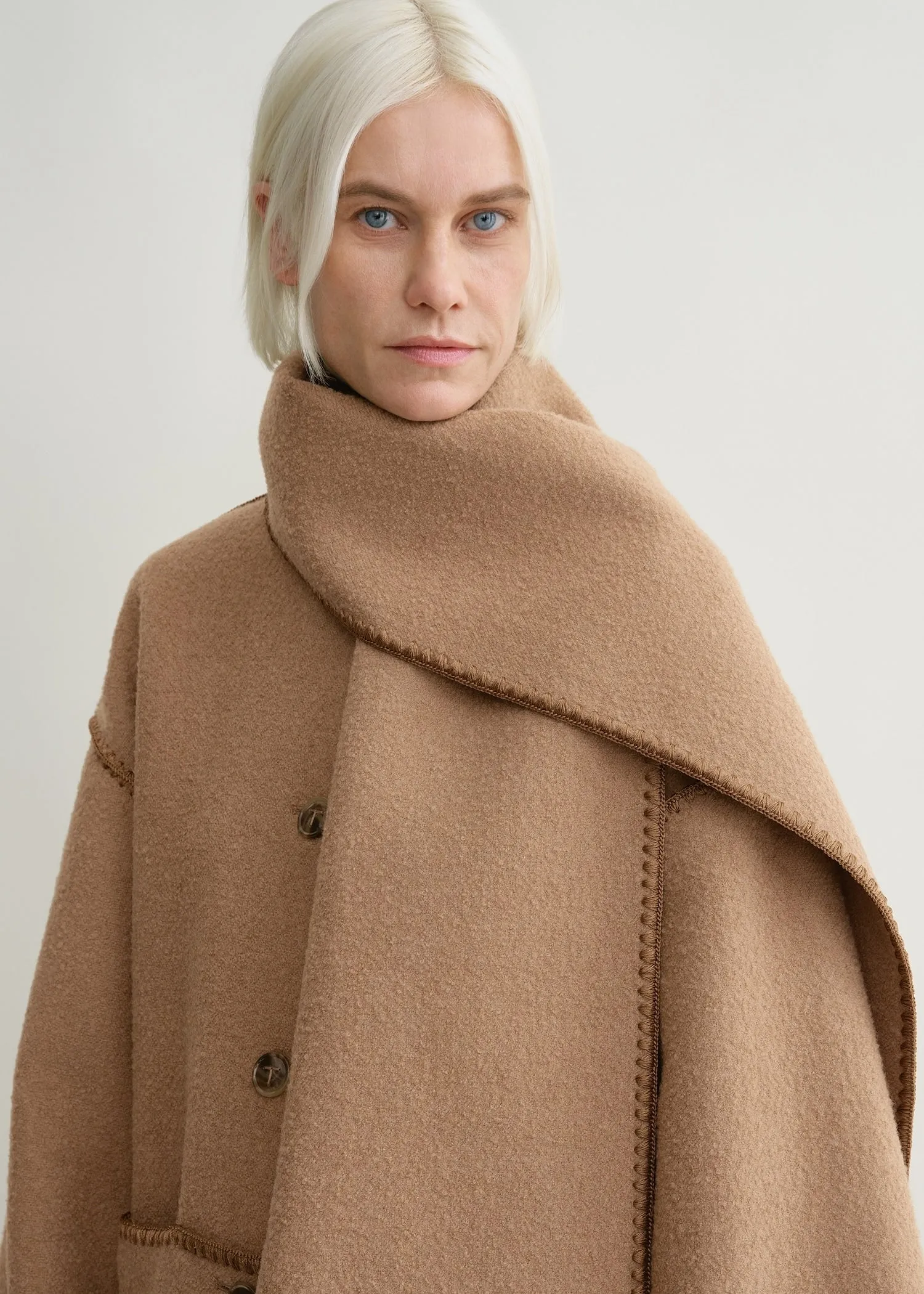Embroidered scarf coat camel sold by Toteme product image thumbnail 4