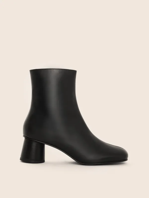 Maia Black Boot sold by Maguire Shoes