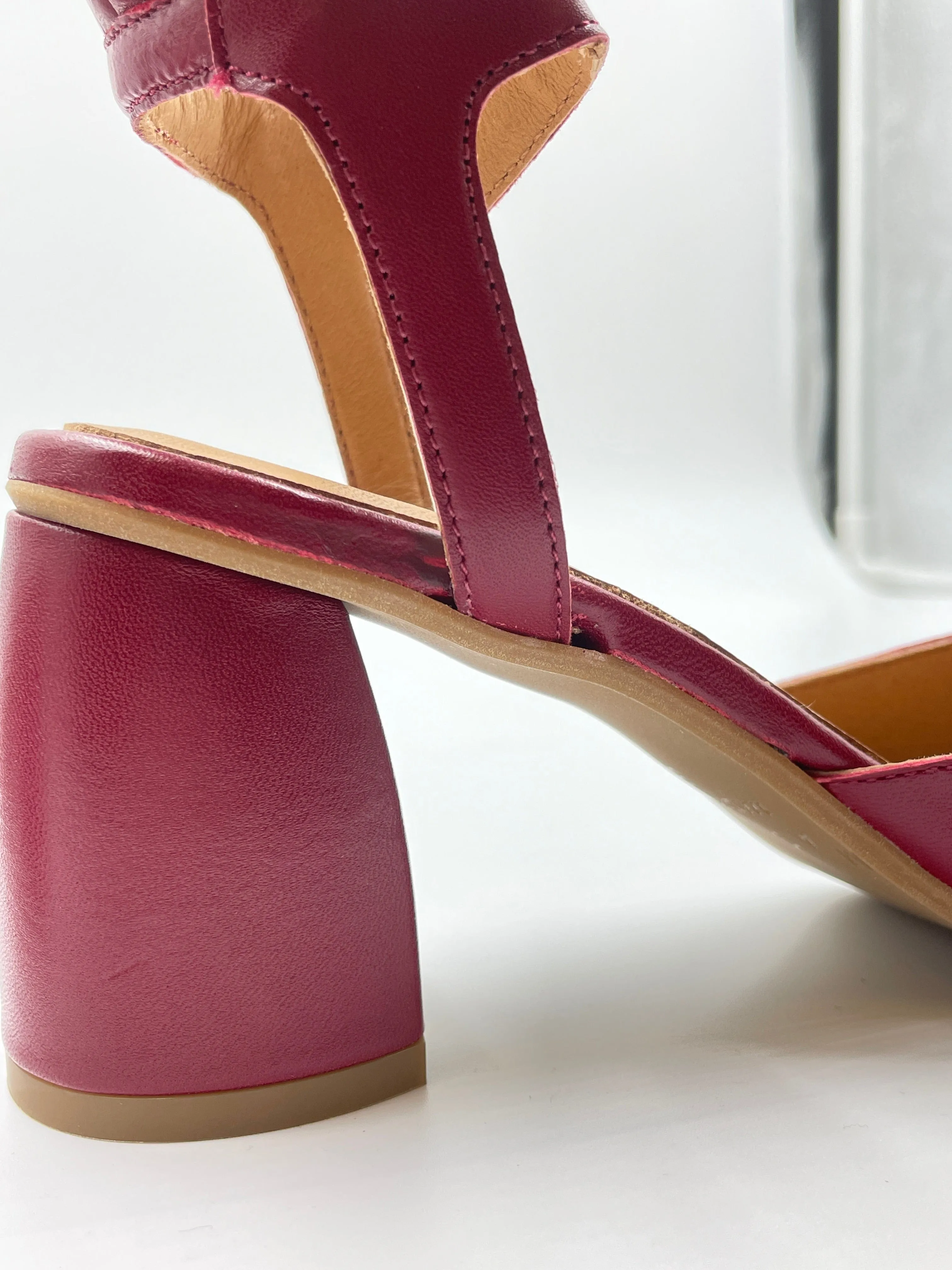 Imperfect Zamora Vino Heel sold by Maguire Shoes product image thumbnail 3