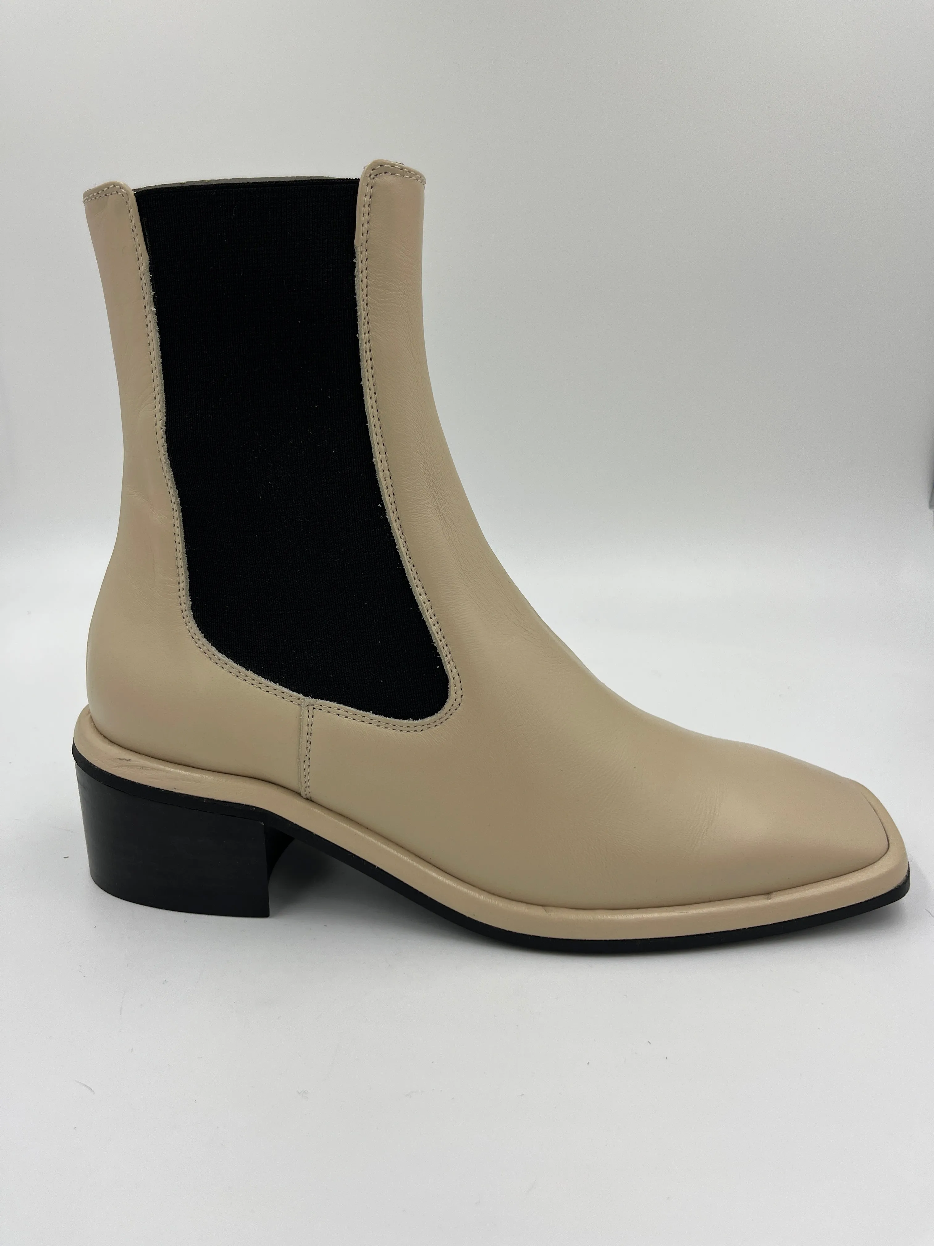 Second Hand Morella Beige Boot 37 sold by Maguire Shoes product image thumbnail 3