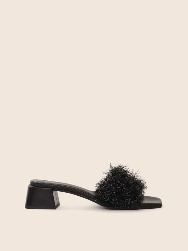 Mérida Black Sandal sold by Maguire Shoes