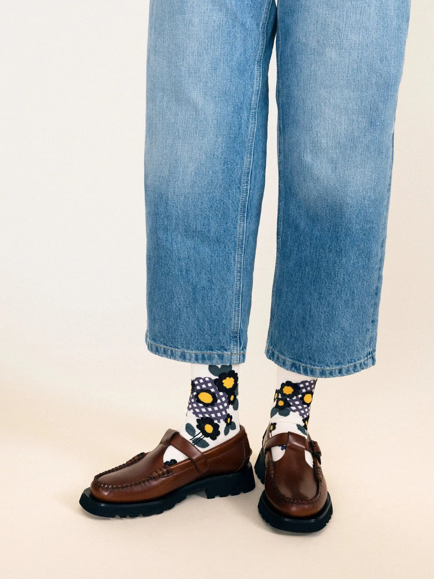 Constance Crew sold by Maguire Shoes product image thumbnail 2