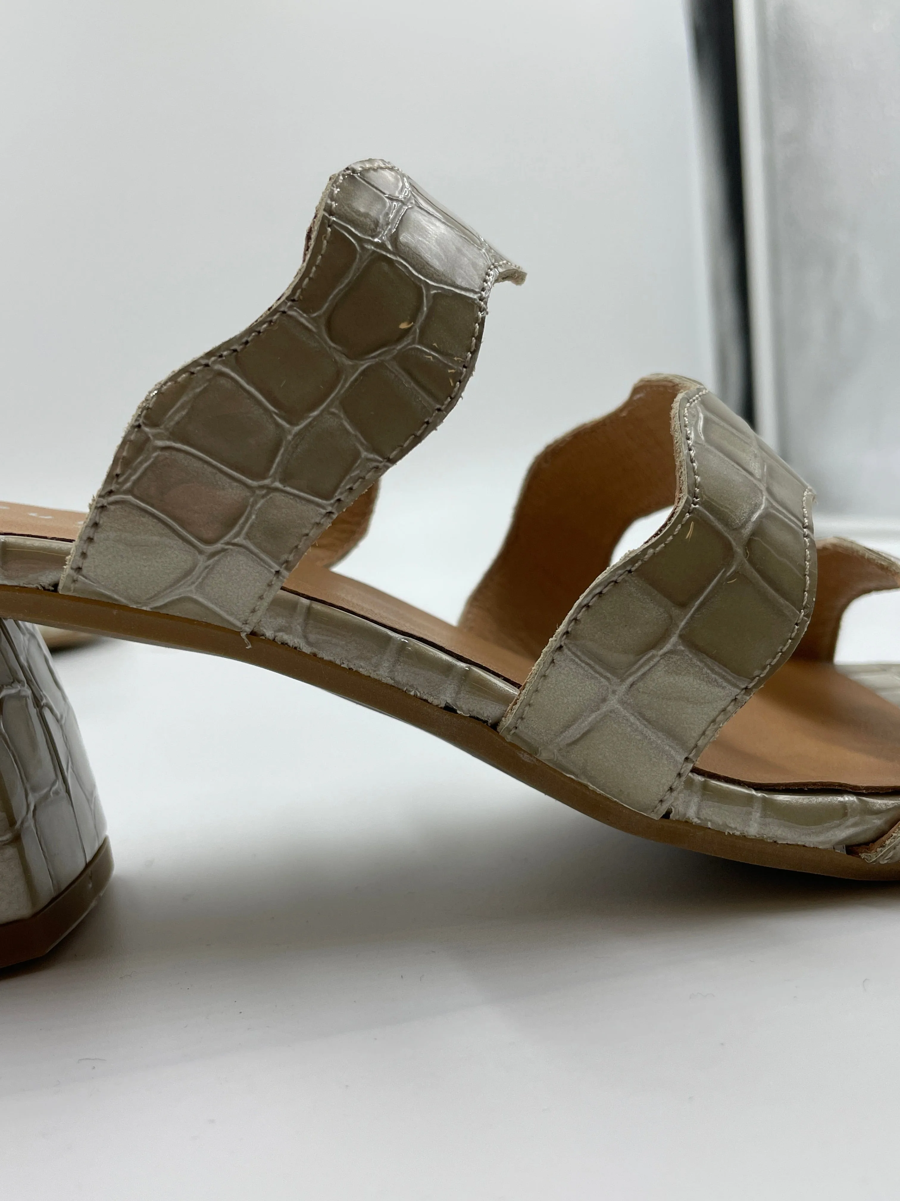 Imperfect Riva Embossed Beige Heel sold by Maguire Shoes product image thumbnail 3