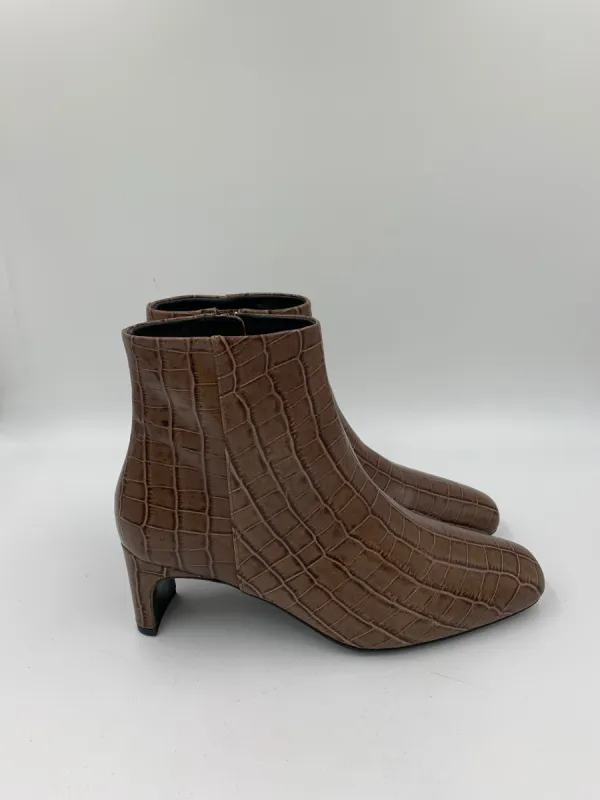 Sample Salema Brown Croco 37 sold by Maguire Shoes