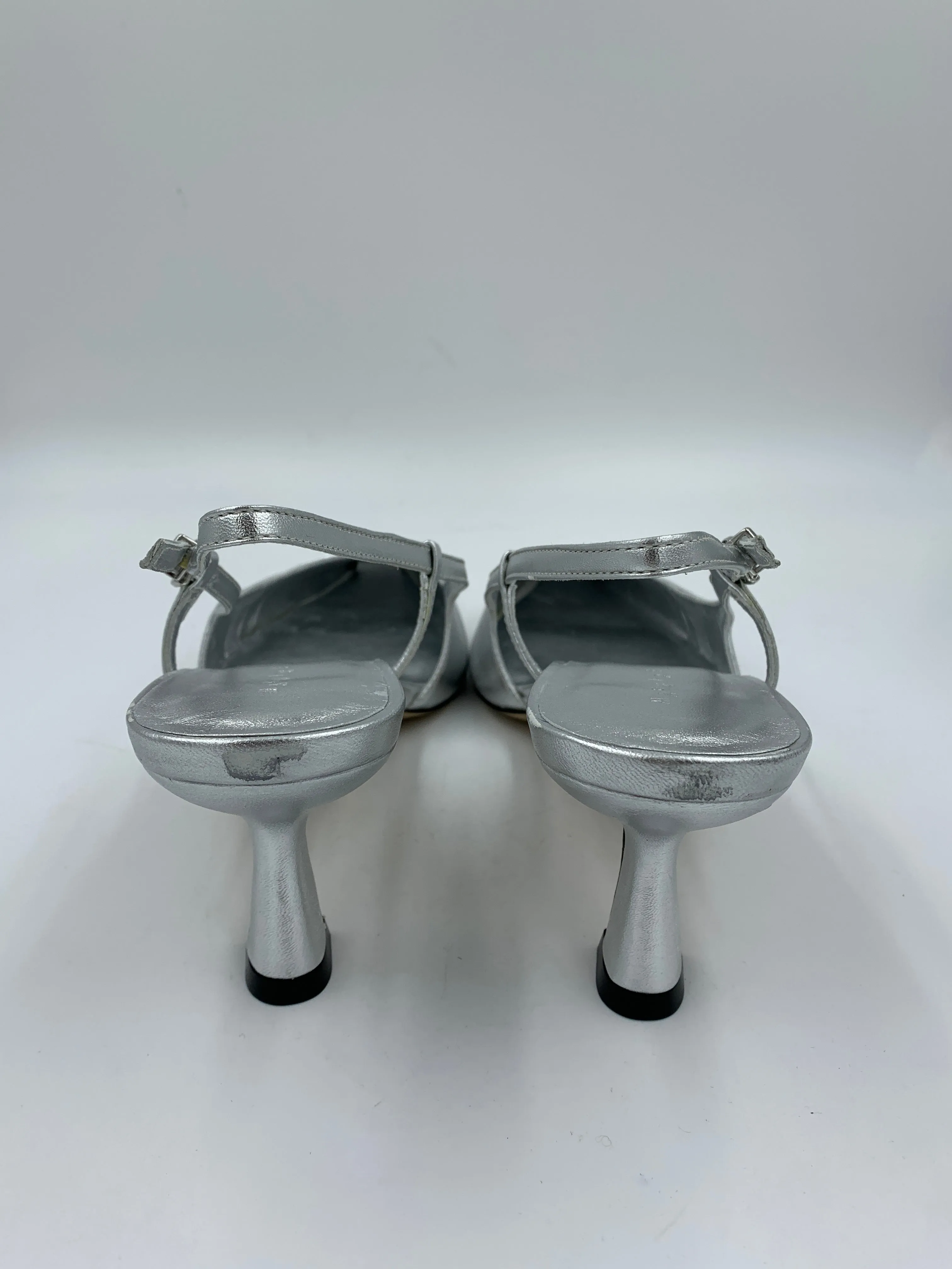 Imperfect Bahia Silver sold by Maguire Shoes product image thumbnail 3