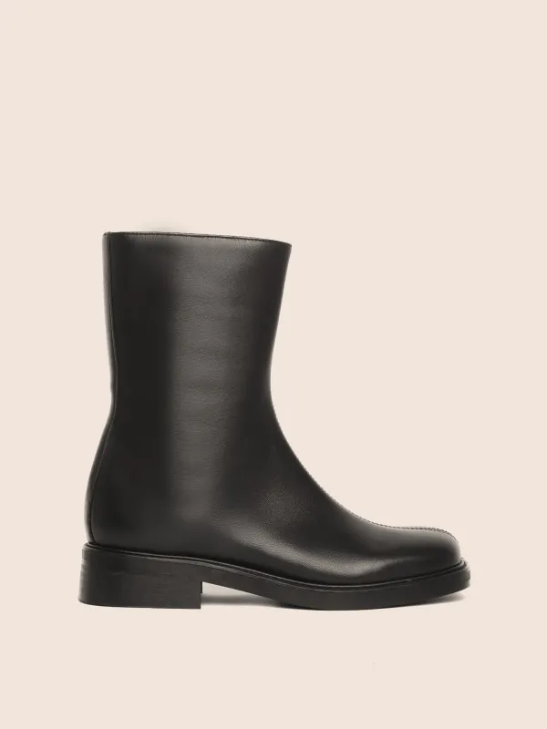 Leon Black Boot sold by Maguire Shoes