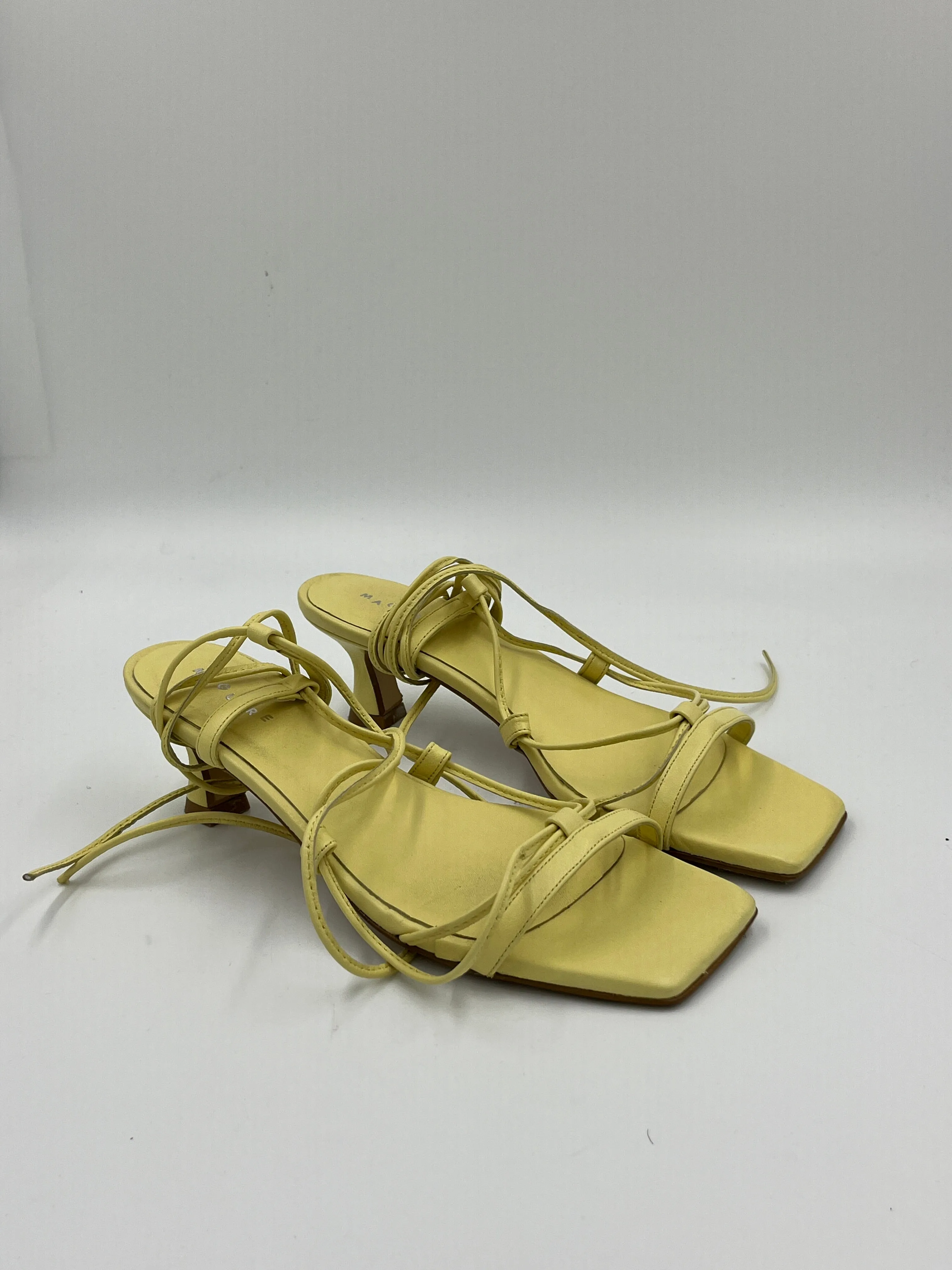 Second Hand Livia Banana Heel 37 sold by Maguire Shoes product image thumbnail 3