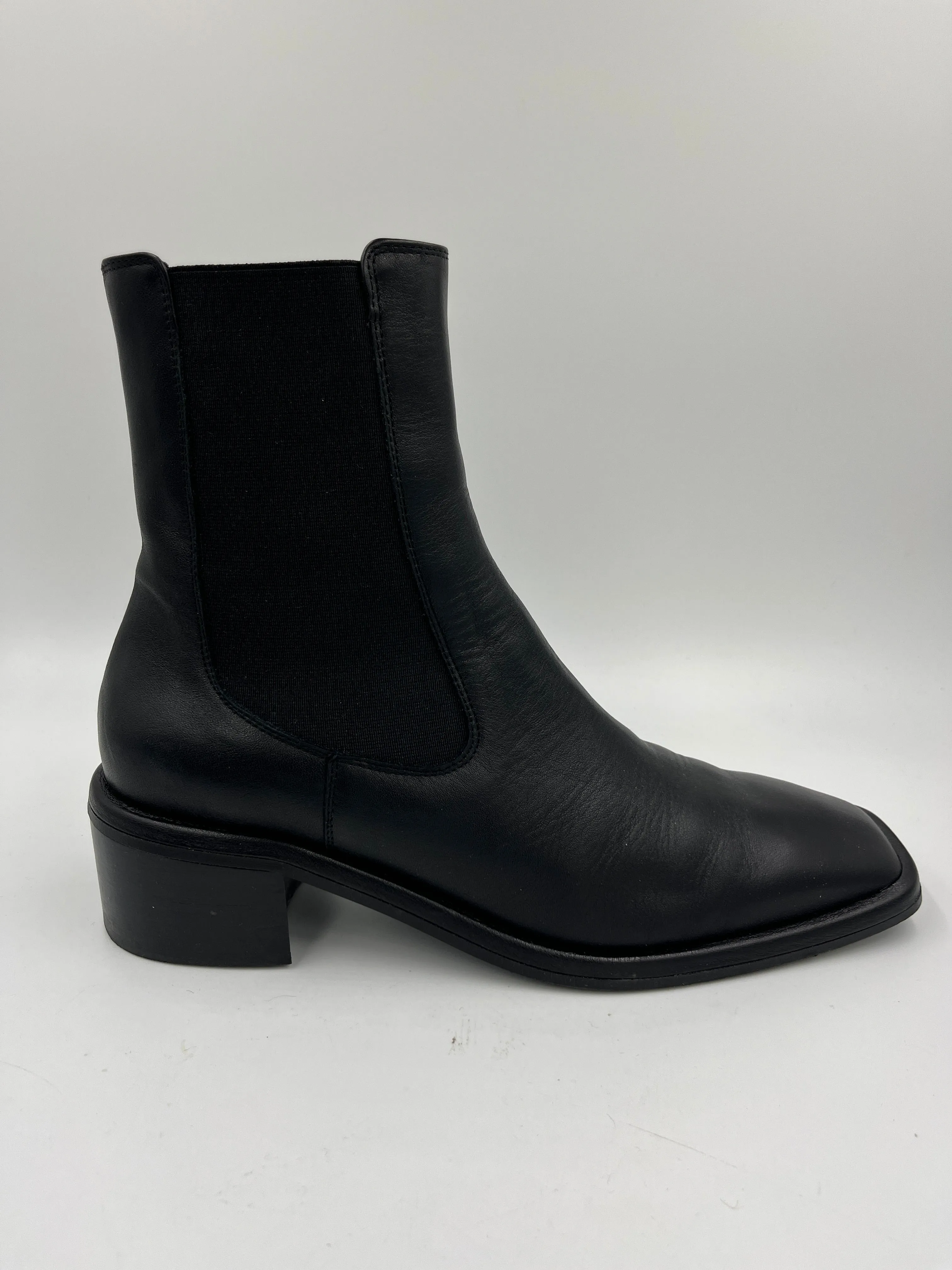 Second Hand Morella Black Boot 41 sold by Maguire Shoes product image thumbnail 3