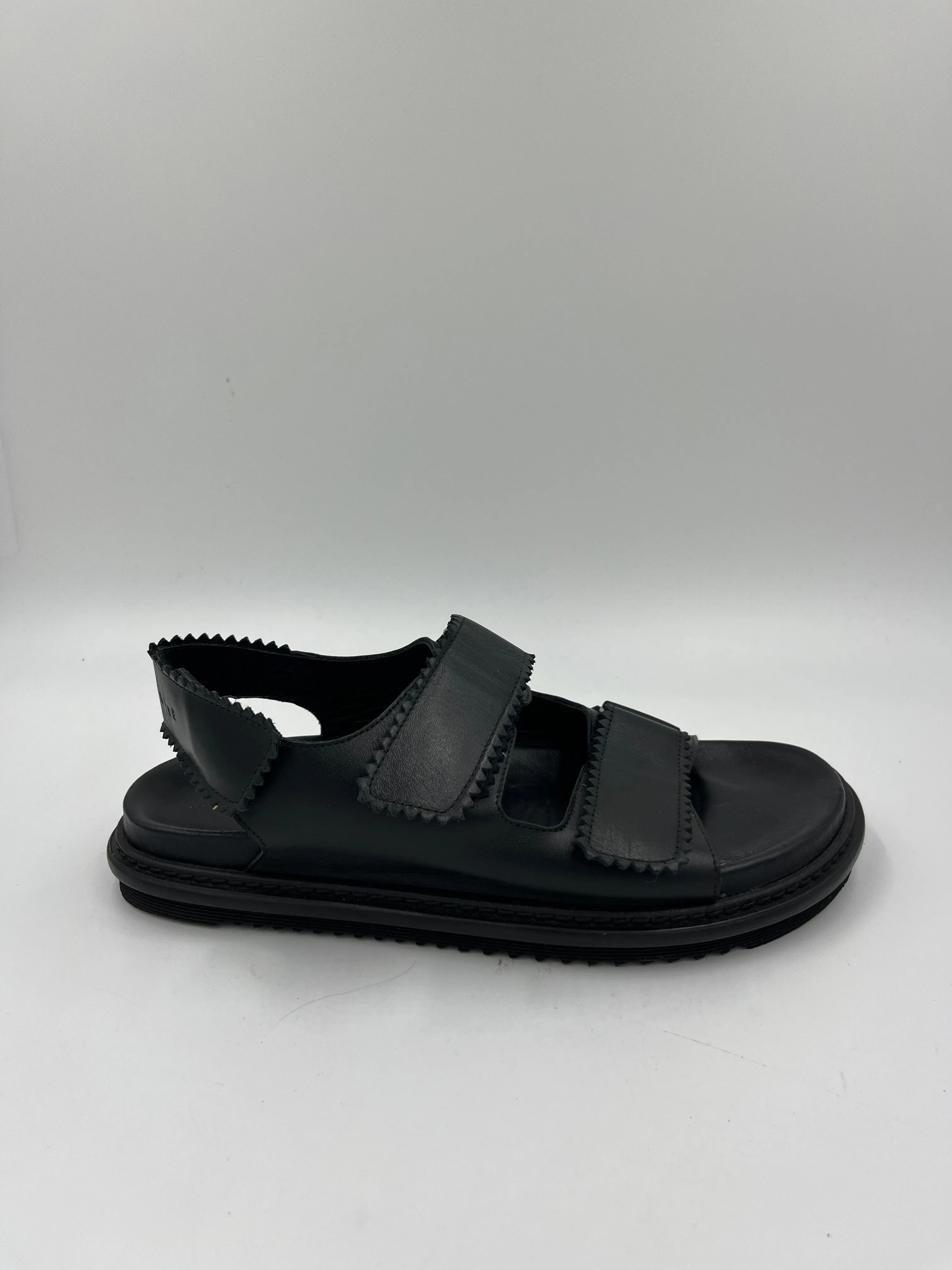 Second Hand Tavira Black Sandal 40 sold by Maguire Shoes product image thumbnail 2