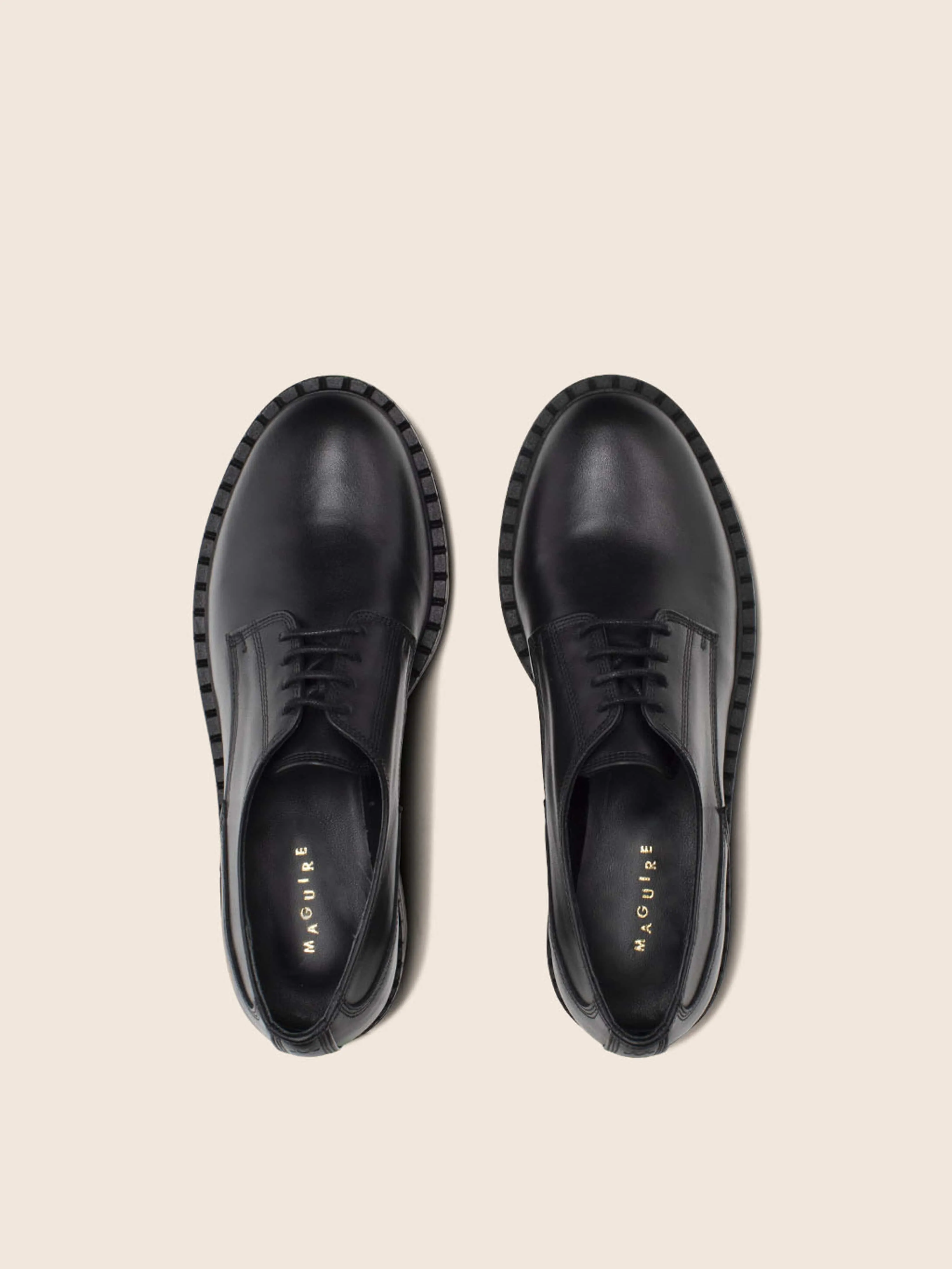 Parada Black Oxford sold by Maguire Shoes product image thumbnail 5