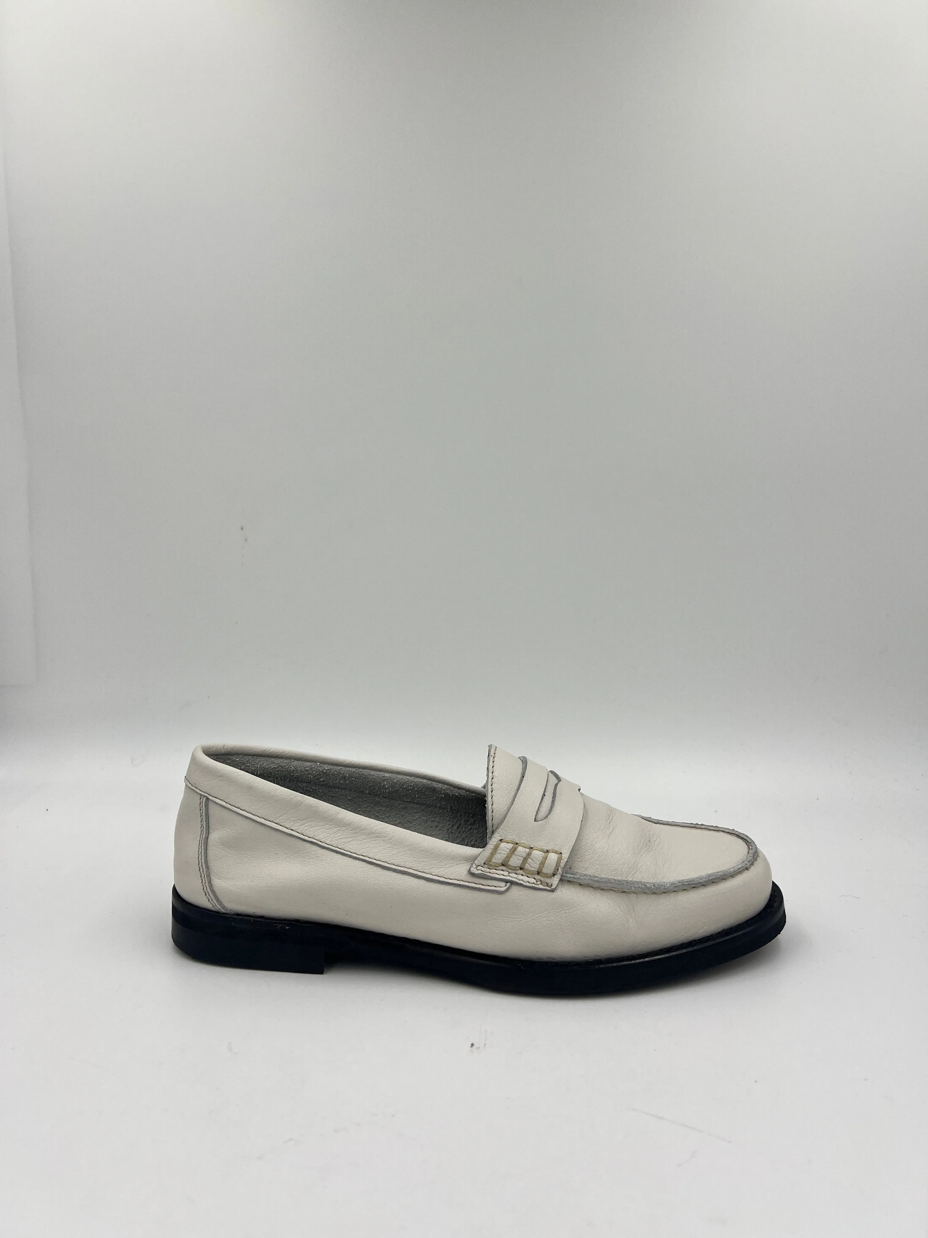 Second Hand Napoli Cream Loafer sold by Maguire Shoes product image thumbnail 2