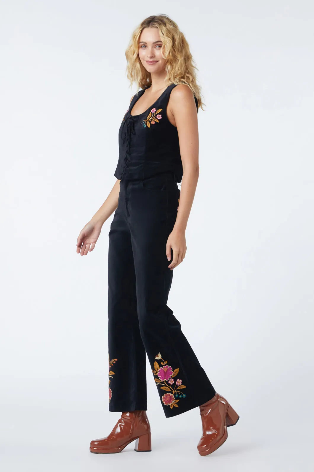 Florence Embroidered Corset sold by Princess Highway product image thumbnail 3