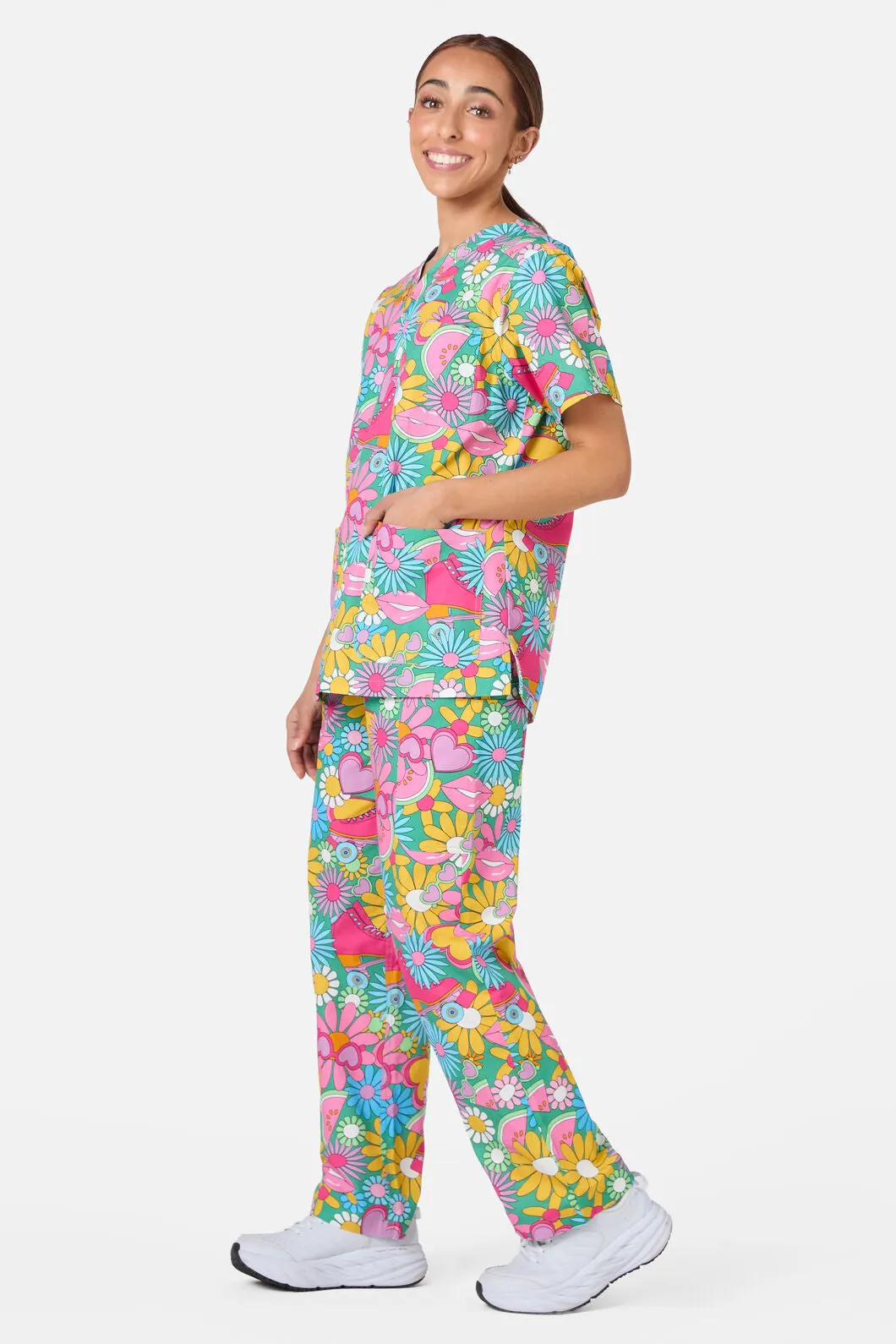 Malibu Summer Scrub Set sold by Princess Highway product image thumbnail 4