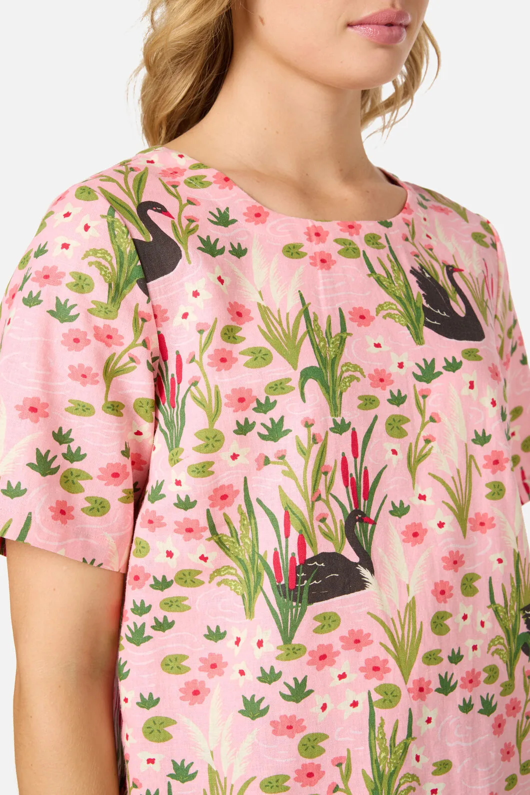 Pretty Swan Short Sleeve Top sold by Princess Highway product image thumbnail 5