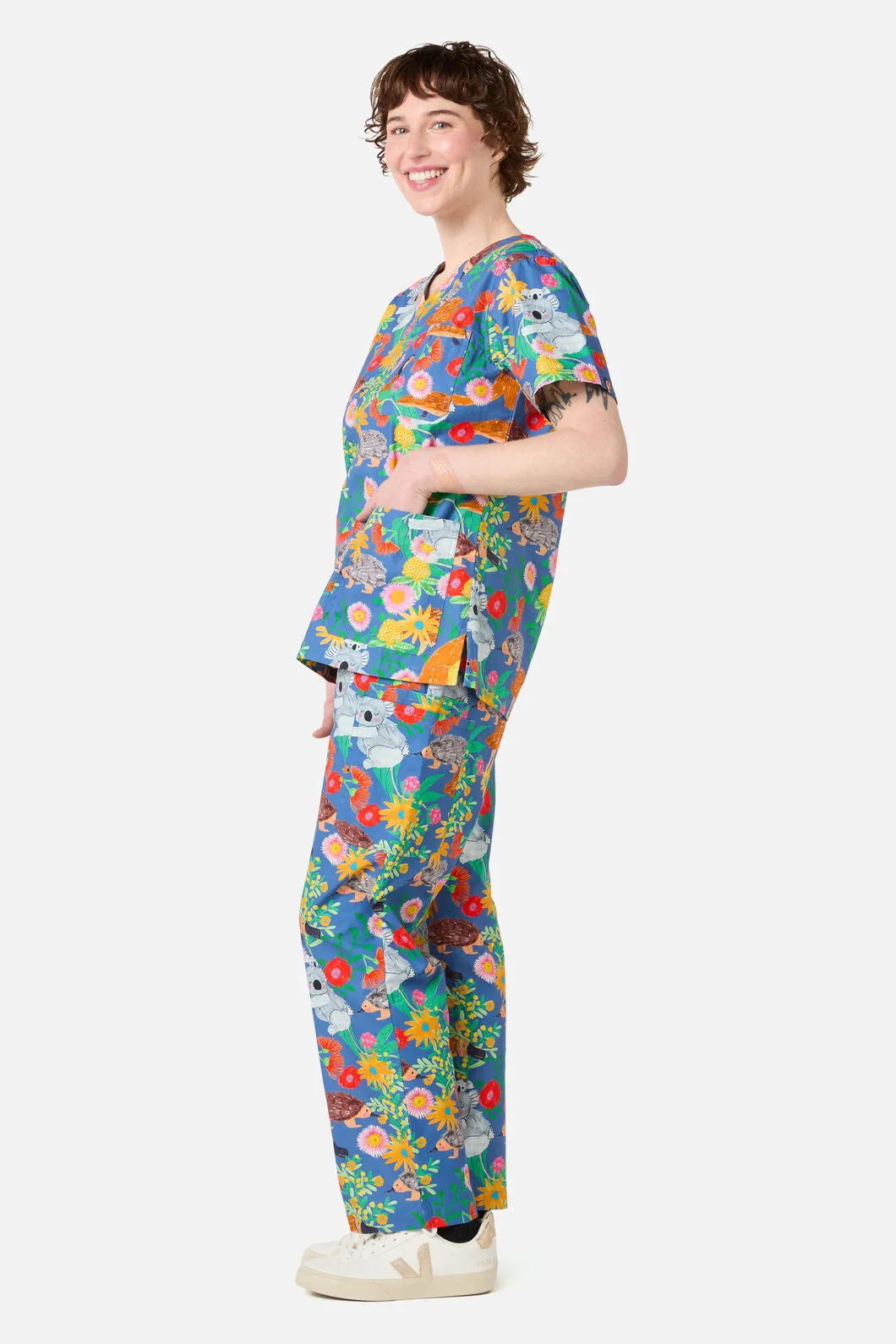 Bush Tapestry scrub set sold by Princess Highway product image thumbnail 3