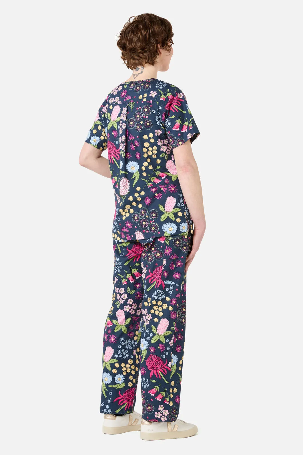 Native Bouquet Scrub Set sold by Princess Highway product image thumbnail 4