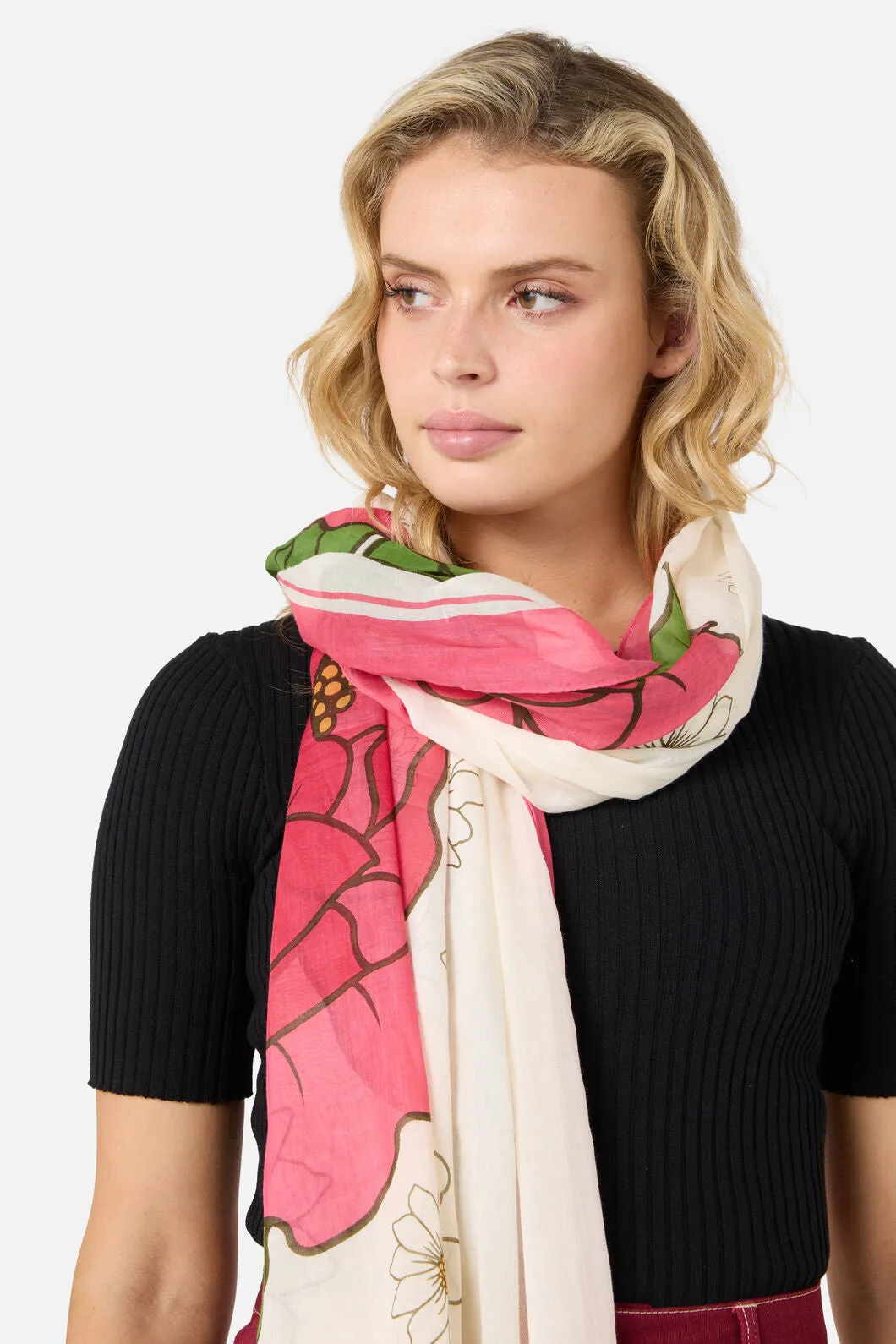 Floral Fields Cotton Sarong sold by Princess Highway product image thumbnail 3