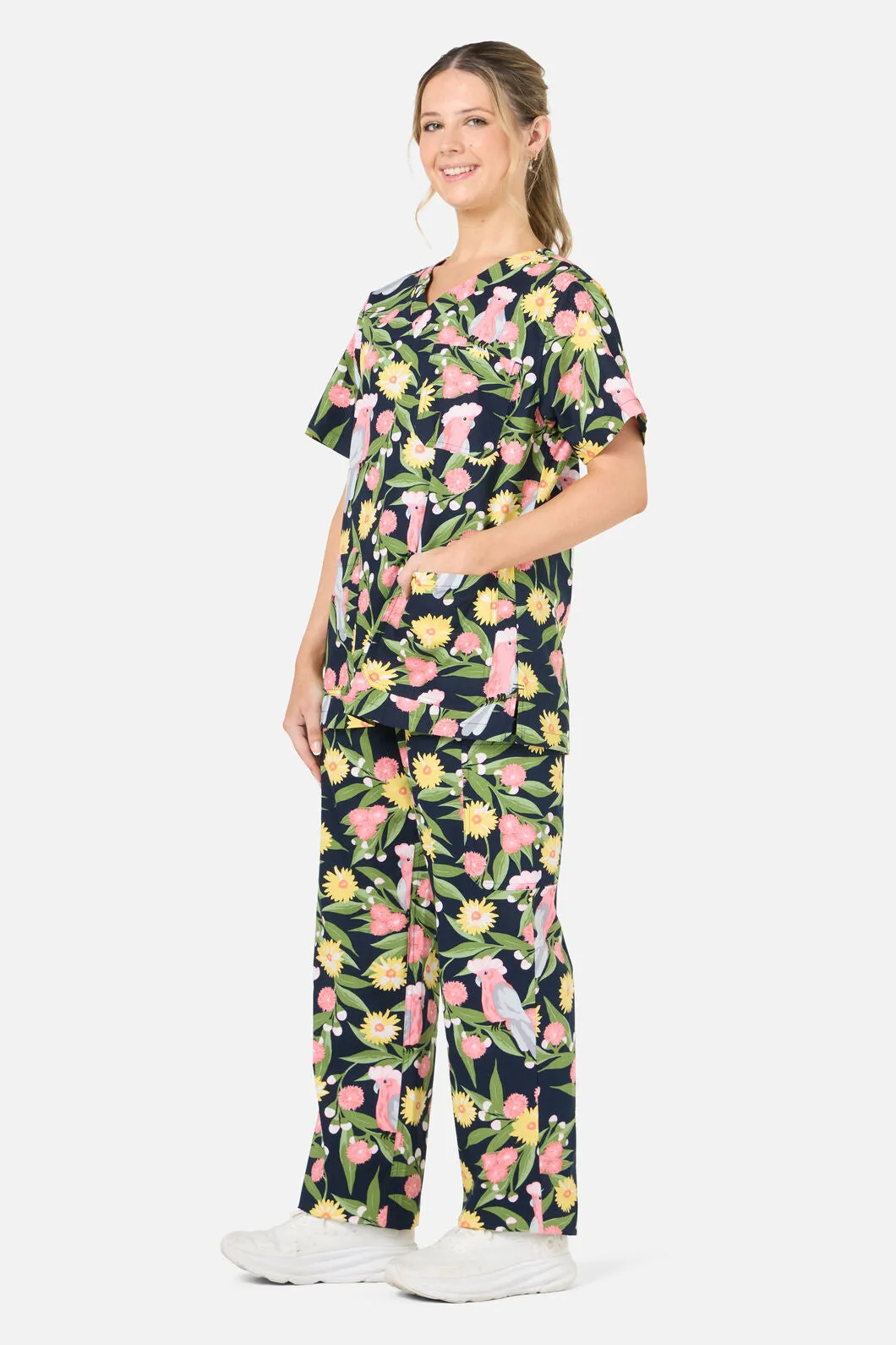 Galah scrub set sold by Princess Highway product image thumbnail 2